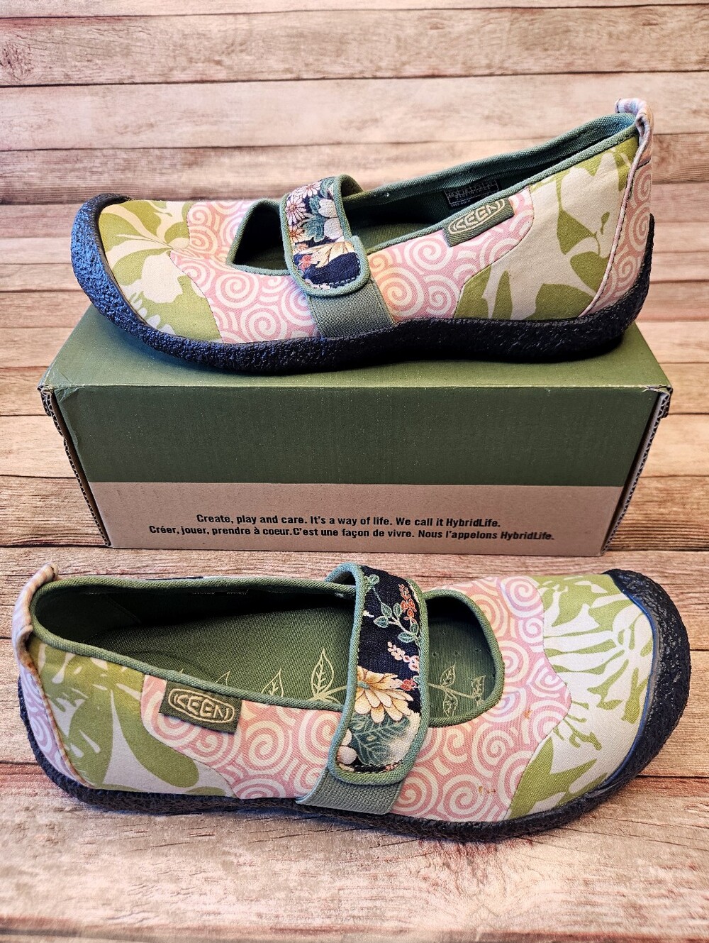 KEEN Women's Harvest MJ canvas Mary Jane flats.